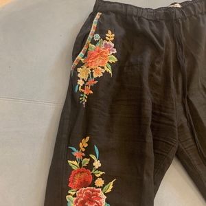Linen Embroidery Johnny was pants